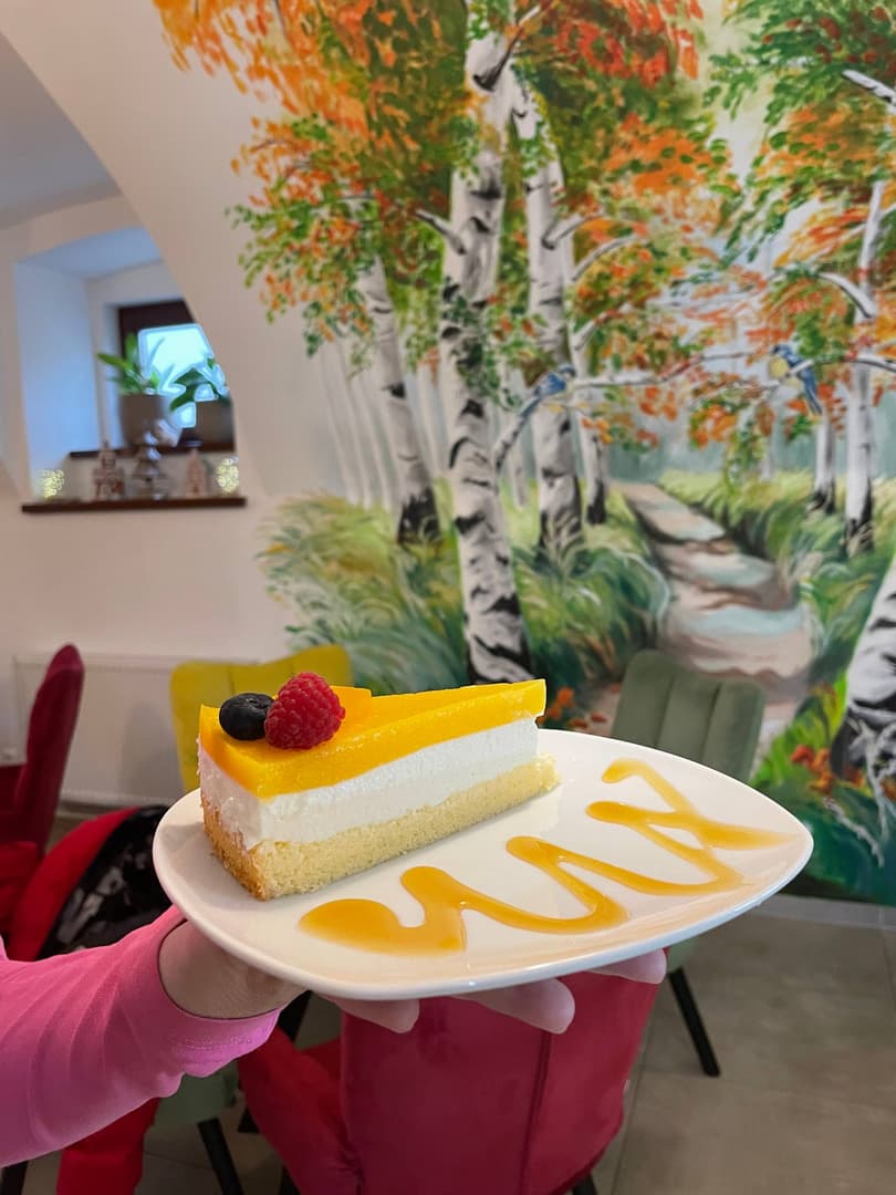 Mango cheesecake